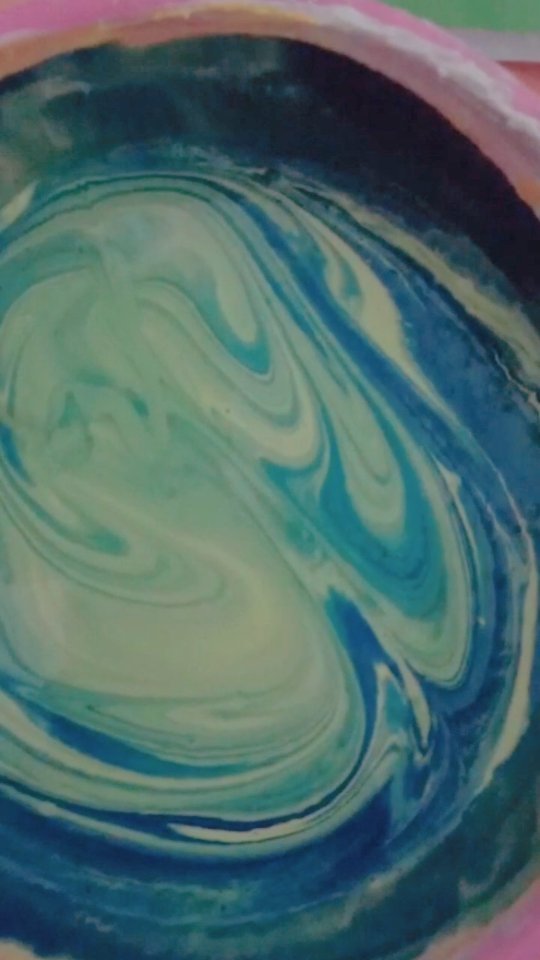 Green is a colour, of my mind. Sunday meditation.
#color #concrete #concretedesign #conceptart #coloredconcrete #geometric #marbeling #art #artofinstagram #instagram #inspiration #meditation #workfromhome #formdesign #designlovers #designinspiration #picoftheday #coloredconcretedesign #trending #indiandesigns #deignhome #designstudio