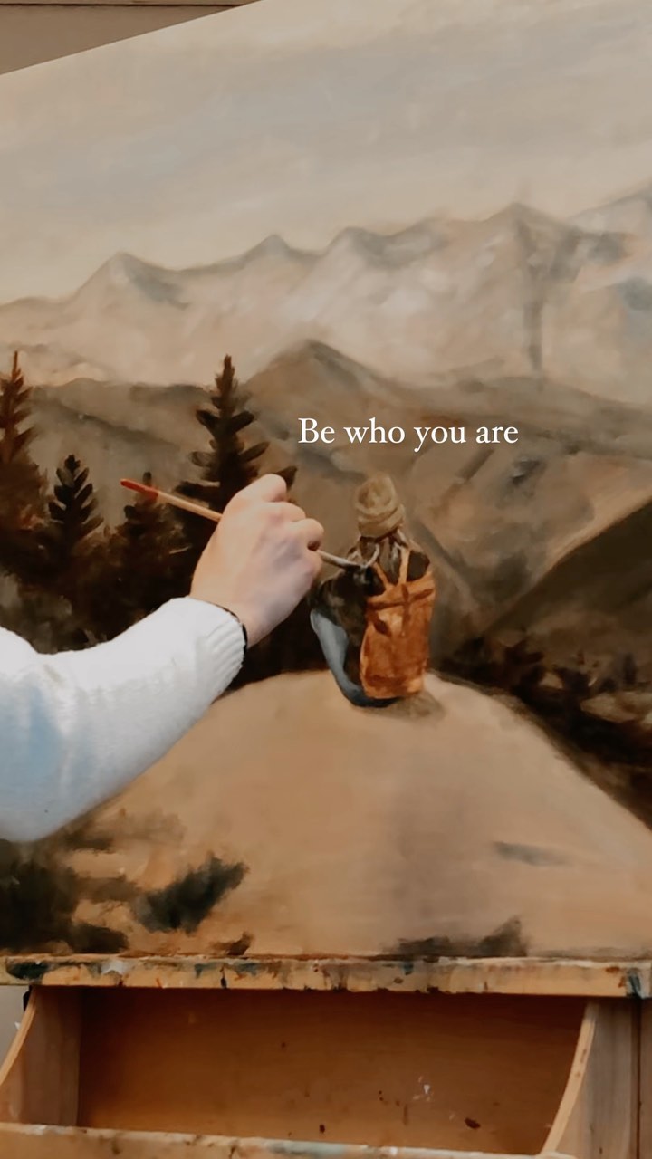 Currently painting a beautiful feeling🌿. When outdoors, there’s nothing you should do, nobody want things from you and there’s plenty of time. Oh how I love that⛰️!
#mountainpainting #mountainwoman #wildplaces #outdoorlife #outdoorart