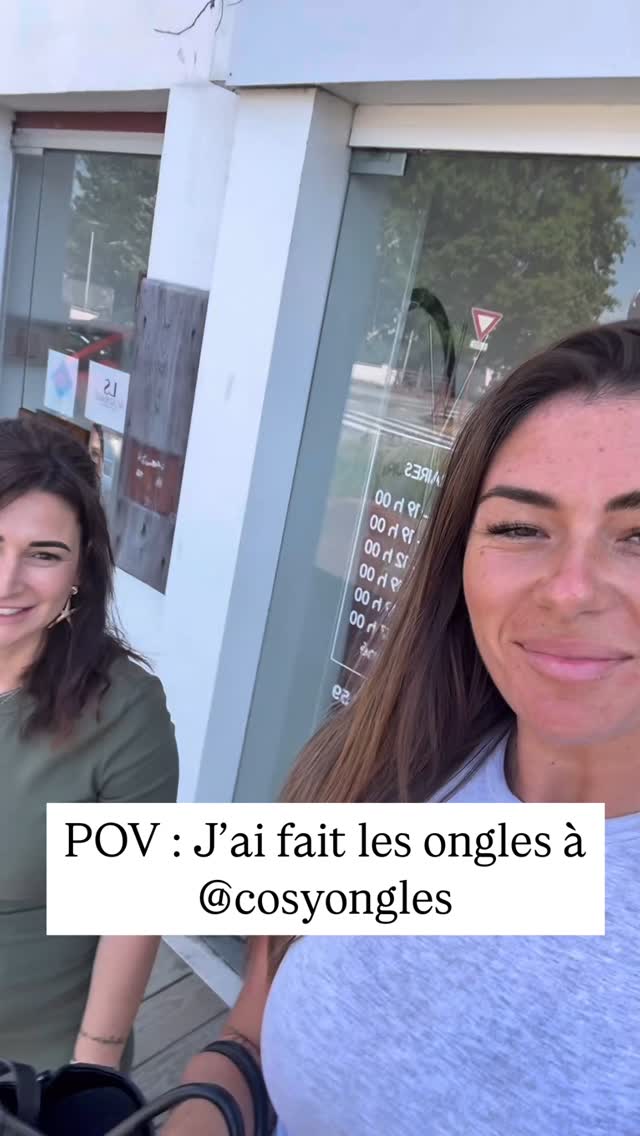 Après une formation réseaux sociaux d’une journée avec Céline, j’ai eu la chance de la recevoir au salon. Une buisness woman inspirante 🙌
Go booster et rester focus mes objectifs 🚀
#geretonbusiness #girlboss #prothesisteongulaire #formationongles #mindsetentrepreneur #coachbusiness #autoentrepreneur #freelance #bordeauxmaville #gradignan #floirac