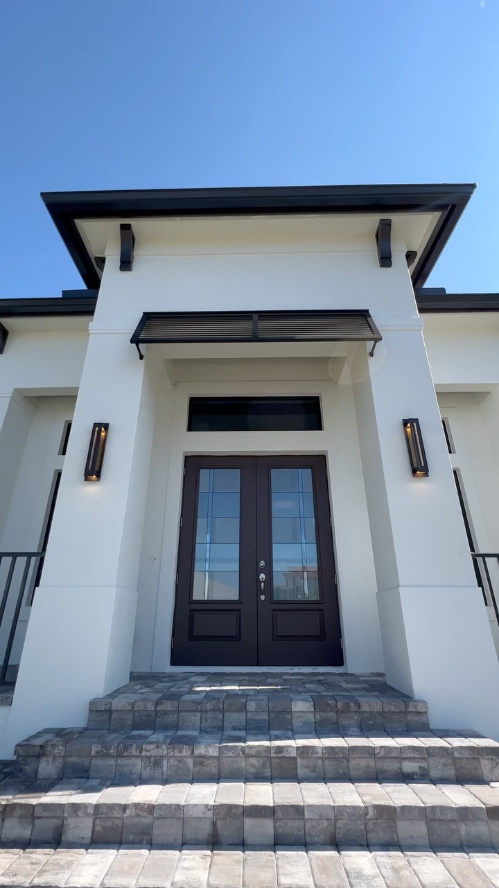 It’s been a fantastic year. We wish everyone a safe and happy new year 🥳🥳🍾🍾
#newyear #newyear2022 #MarcoIsland #Naples #SWFL #ParadiseCoast #recap2021 #novahomes