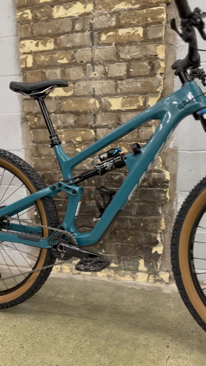 Bikes have numerous moving parts that can accumulate dirt over time, leading to noises and wear. Take advantage of our bike overhaul service, available at discounted rates throughout February. #salsacycles #terravailtires #foxbike #pnwcomponents #shimanobike #upsportandspoke