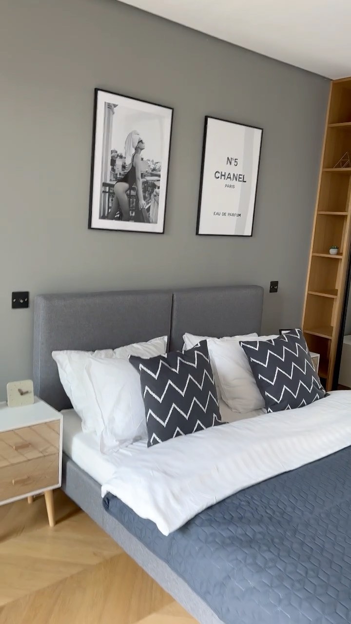 Taking pictures of one of the new flats we manage in London - Stratford 📸
It’s ready for the new viewings & new tenants 🔑
#lettingslondon #londonestateagents #lettley