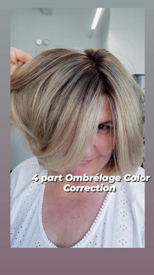 COLOR: Dimensional Blonde✨️ ✨️
TECHNIQUE 📐: 3-Part #Ombrélage Color Correction with root touch up & lowlights @wellahairusa pro products #wellahair #wellalife
✂ CUT: Bob: with Carved and Sliced layers for a soft layered look
DURATION 🕥: 5 hrs.
TOUCH UP time⏳: 6 months
For training, Pro Formulas & in depth methods sign up @theombrelageacademy & @theartofombrelage
