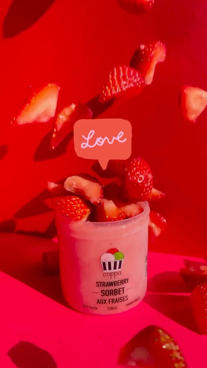 It’s National Strawberry Day! 🍓🎉 And what better way to celebrate than with our made-from-scratch strawberry cheesecake gelato or our refreshing (dairy-free) strawberry sorbet? Both made exclusively with real strawberries making these treats perfect for fellow strawberry lovers everywhere!
#BerryDelicious #MadeInOntario #SpringTreats #gelato #sorbet
#Strawberries #EatLocal #OntarioMade #SobeysLookForLocal #Sobeys #TheCoppa #ASmileInEveryCup #LondonON #ldnont #SupportSmallBuisness #TheCoppa #realcanadiansuperstore #londonlife #londonontariocanada