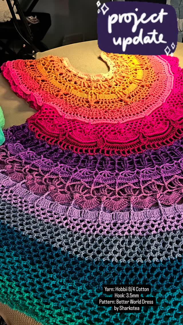 WOW!!! A project update!!
Join me for a moment if you'd like to hear me talk about how this project is going! I did not say anything about posting tomorrow because I know I am swamped and I will post again as soon as I can!
Pattern: Better World Dress by @sharkotea
Yarn: 8/4 Cotton by @hobbii_yarn
Hook: 3.5mm
As part of the @dothe100dayproject
#crochetersofinstagram
#100dayproject2025
#betterworlddress
#100daystoabetterworld
#crochet
#hobbiishoutout