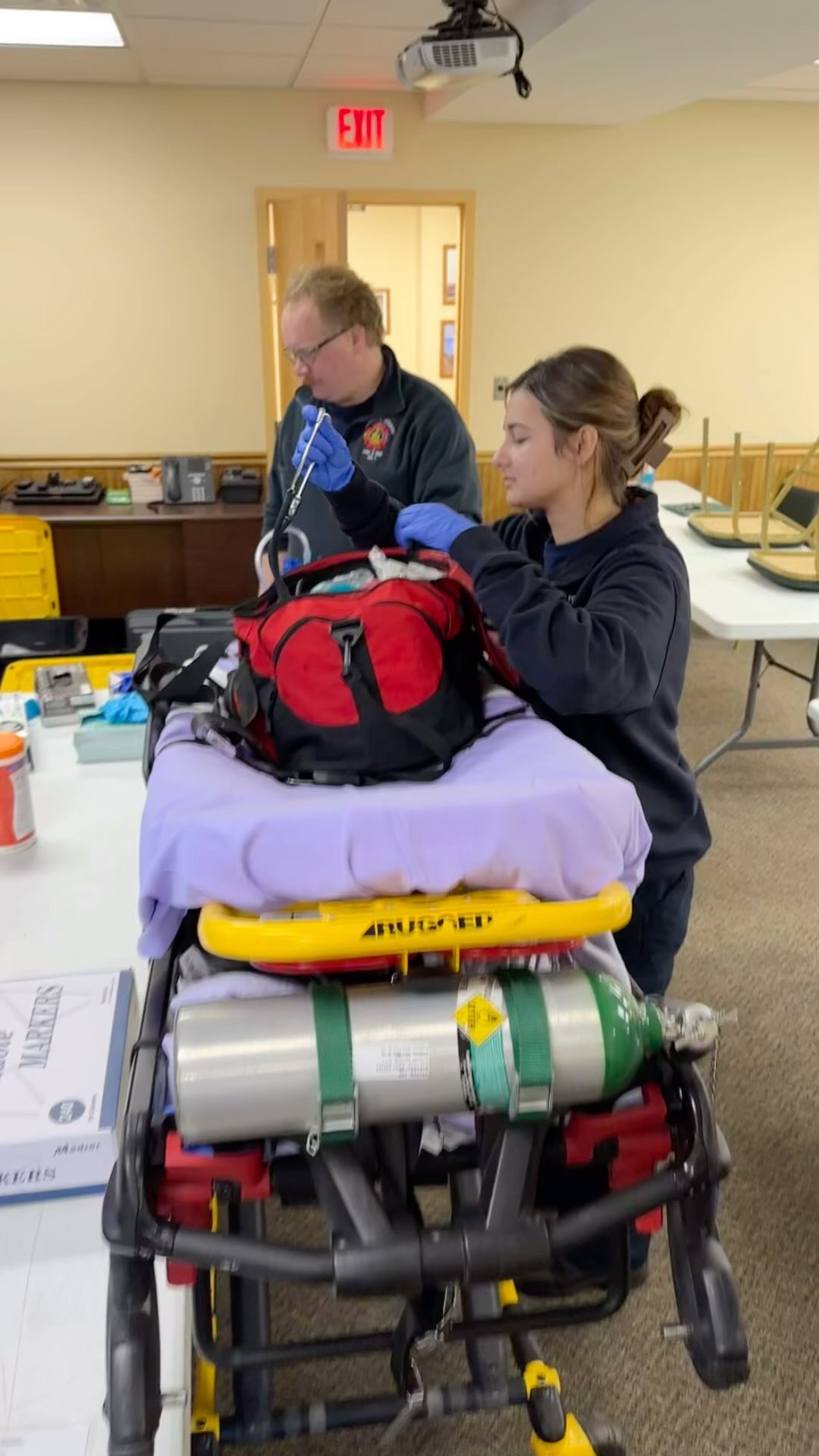 Yesterday was a great day of going over @nationalregistryofemts skills with the students of Dinwiddie Fire and EMS in @dinwiddiecounty. We had skills on trauma assessment, back boarding and protecting the neck & spine, and medical assessment that turned into a cardiac arrest. The students took turns of team leading in these scenarios. At lunch, the students took a white shirt and placed the organs in the chest and abdomen. It was an enjoyable learning day for all. #learning #teaching #medical #trauma #tactical #community #save #human #life #bethechange #fire #ems #emt #reels #school #virginia #education #reels #knowledge #instagram #vaemstg