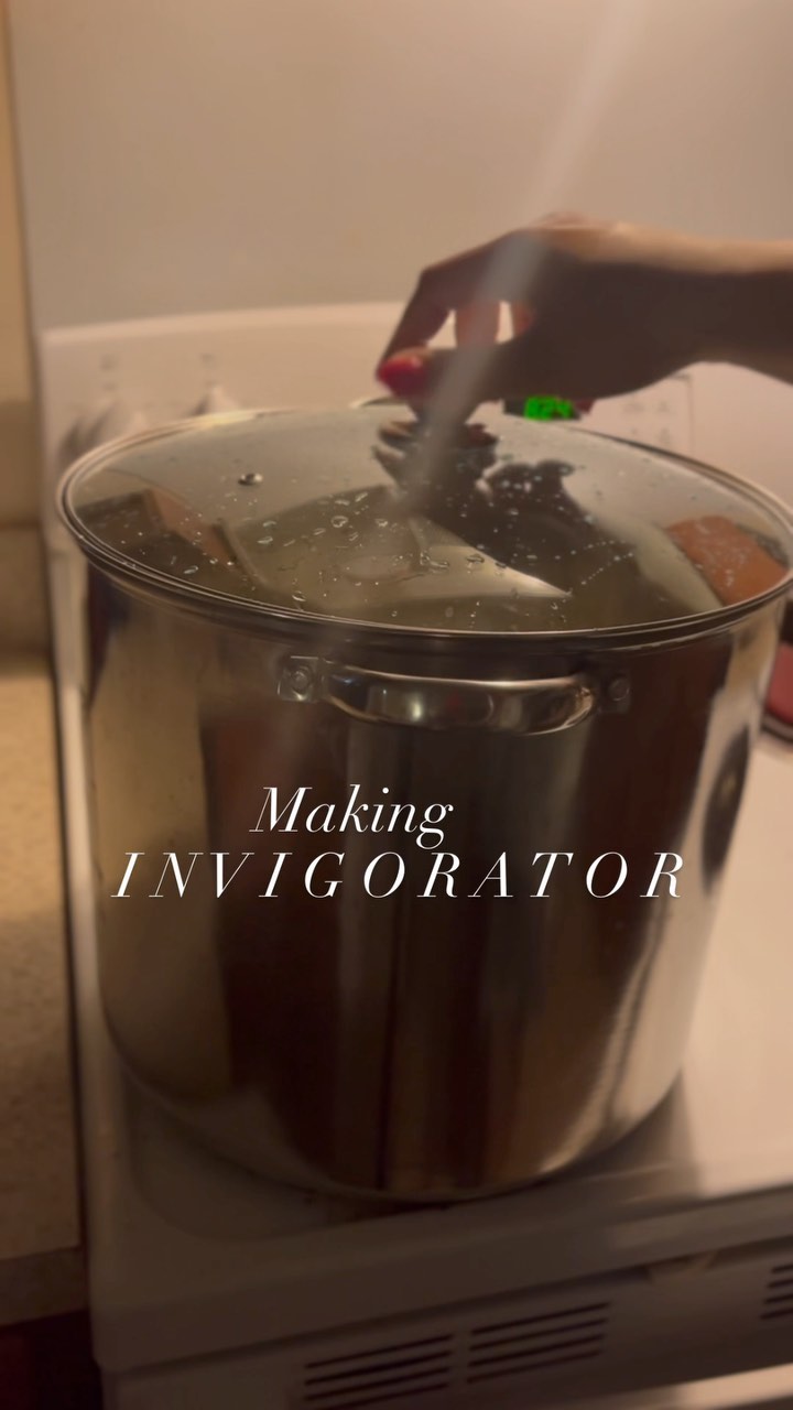 I’m still working on handling “No” this well😩..I’ve been playing the lottery and …well..NOTHING 😭
INVIGORATOR is infused with horsetail, bamboo & lots of other goodies for the health of your scalp and hair. This tonic is so worth it. I absolutely love it.
Love04hairandskin.com