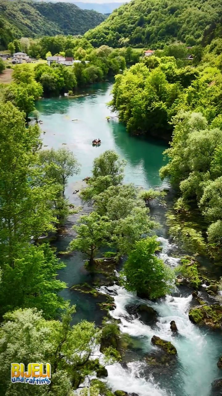 🏞 Prva studentska regata na rijeci Uni 🏞
Dobra atmosfera i osmijesi je ono po čemu će se pamtiti 😎
Zahvaljujemo se @experience.bih na pomoći pri organizaciji, te svim studentima na ukazanom povjerenju.
Uživajte u scenama zabilježenim od strane @ajnis_lipa, @afan_pecenkovic a mi se vidimo u kampu, da ponovimo sve opet!!! 📸
Pozivamo vas da budete dio nase priče, jer najbolje tek dolazi 😁