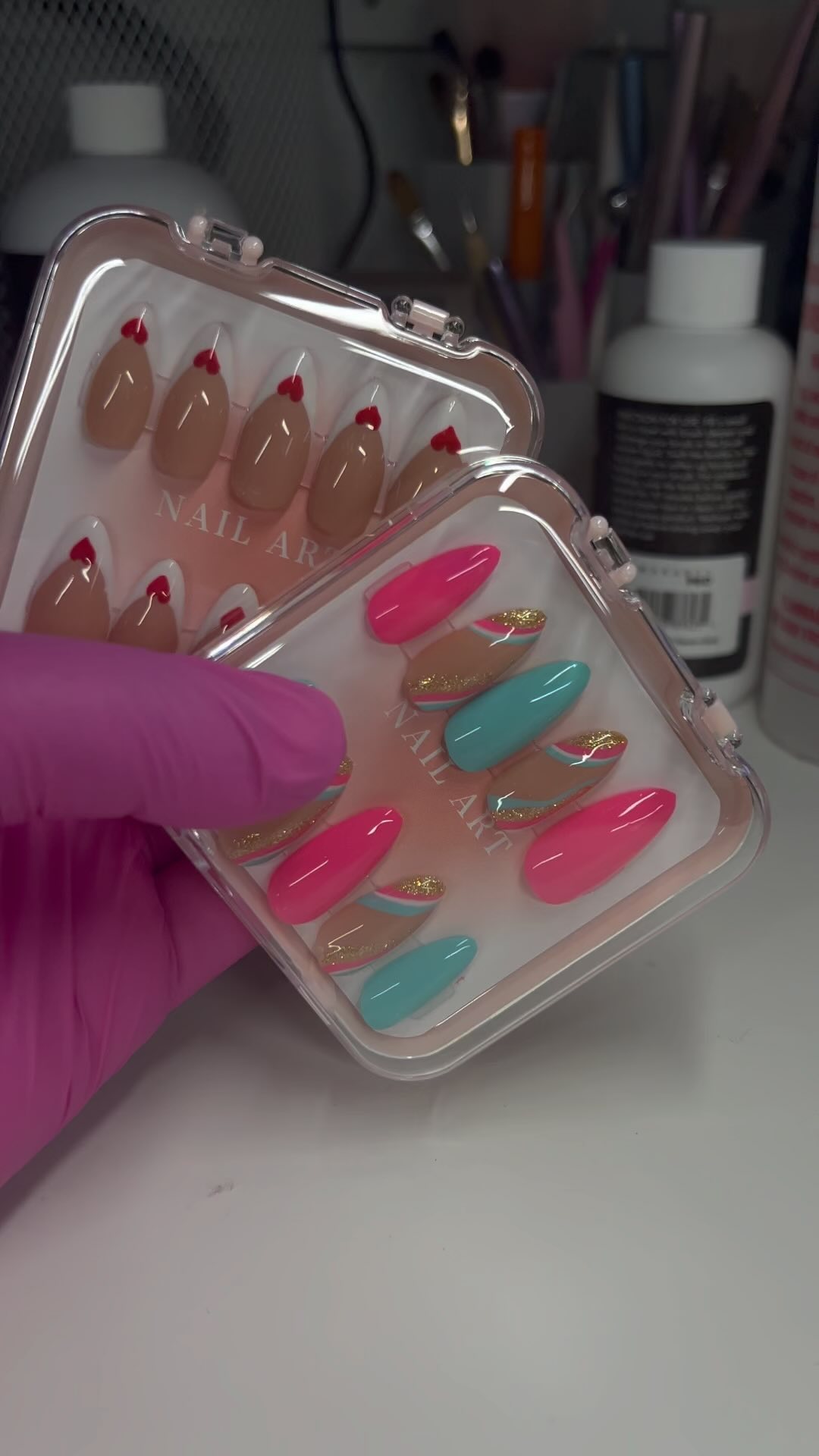 I’m now accepting orders again 😇.