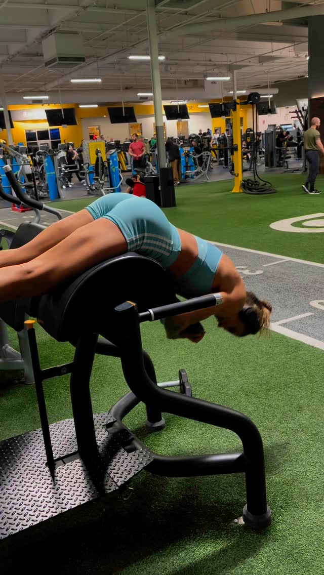 We believe that prevention = performance and that is why we are here to help you to prevent injuries from happening in the first place.
Download the RUNsource app today to stay on your path towards performance!
#runningapp #running #runsource #injuries #runninginjuries #runningcommunity