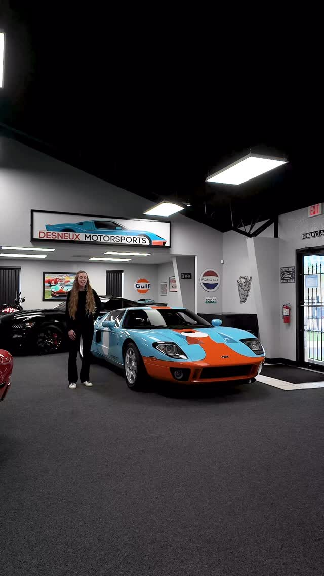 Rare 2006 Ford GT Heritage Edition optioned with gray calipers and the iconic Heritage Edition paint scheme. Available at @desneuxmotorsports
.
🎥 @mahan_motors
.
.
.
#FordGT #GT40 #supercarlifestyle #supercars #fordfriday #becauseracecar #supercar #gulfracing