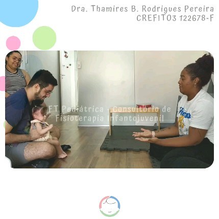 Dos presentes antecipados de Papai Noel 🌲🎅🏼
Tia Tha filmando e tia Má (@martha_bbeatriz CREFITO 3 337902-F) dando muito amor ❤️