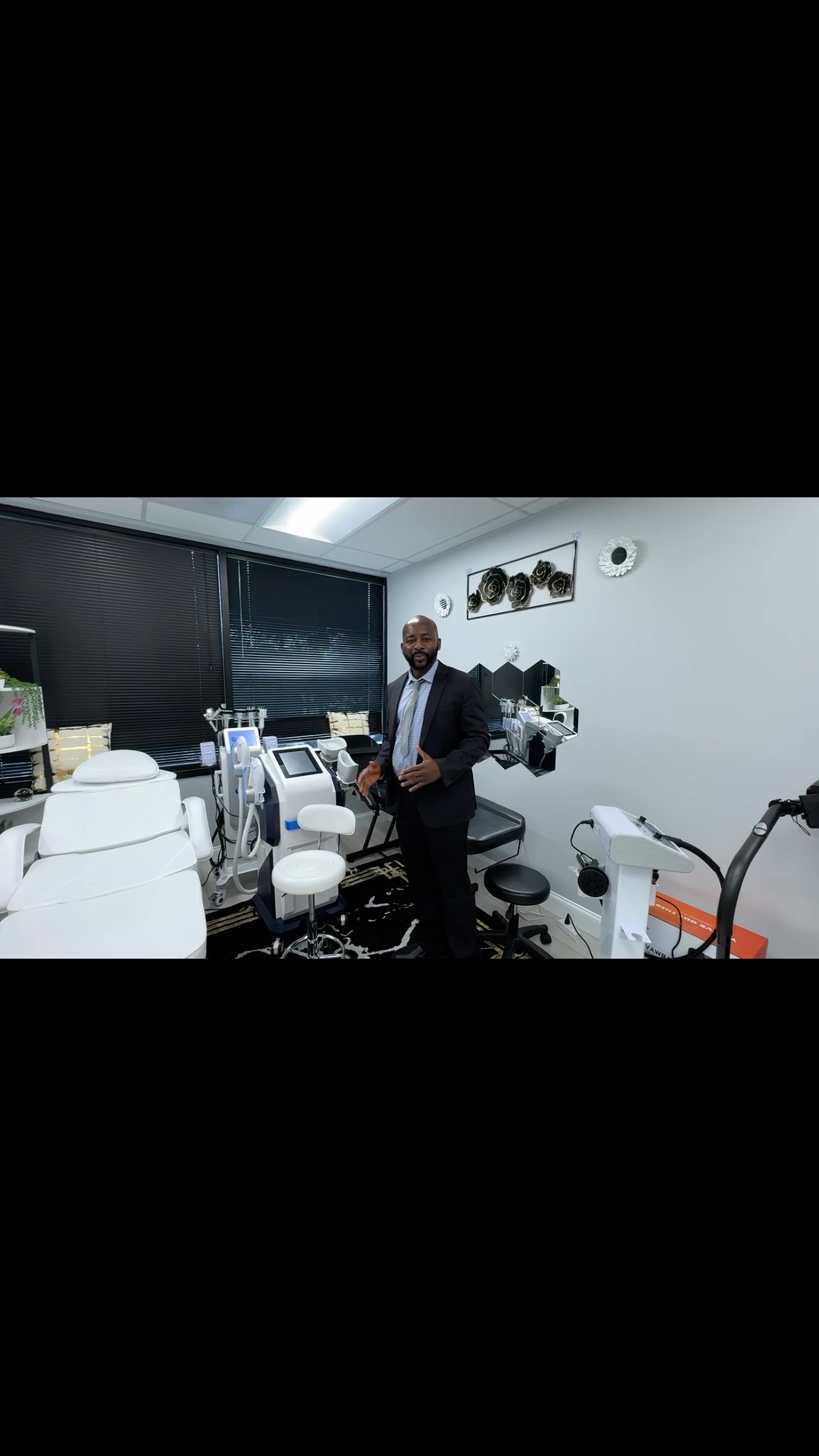 My client Dr. Pascal Ngongmon, MD, MHA owner of Optimal Sleep and Weight Loss Clinic located in Woodbridge, Virginia shows us how easy it can be to manage your weight loss journey through his medical supervised treatments. Call him today to discuss your options at (703) 955-5355 or visit his website at https://www.optimalsleepweightloss.com
#woodbridgeva #weightloss #weightlossjourney #weightlosstransformation #weightlossmotivation #weightlosscommunity #Ozempic #ozempicweightloss