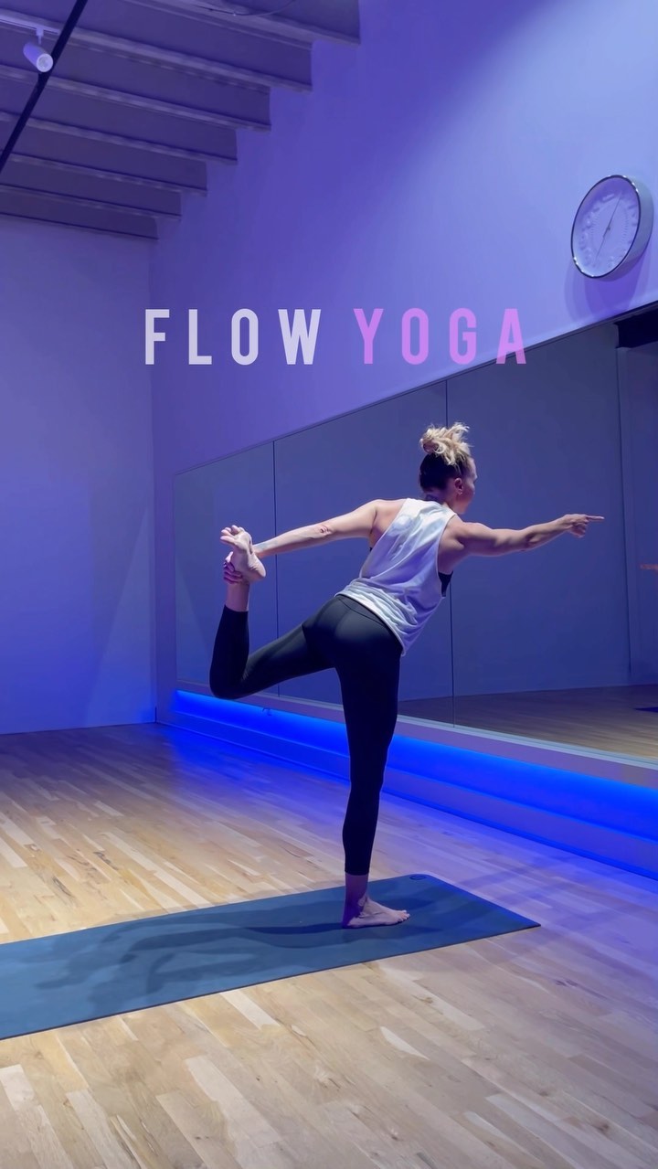 Let your mind and body flow. Join @rorilee Wednesdays @7pm for Flow Yoga (Right after her 6pm WERQ Dance Fitness class). 🧘🏻🙌