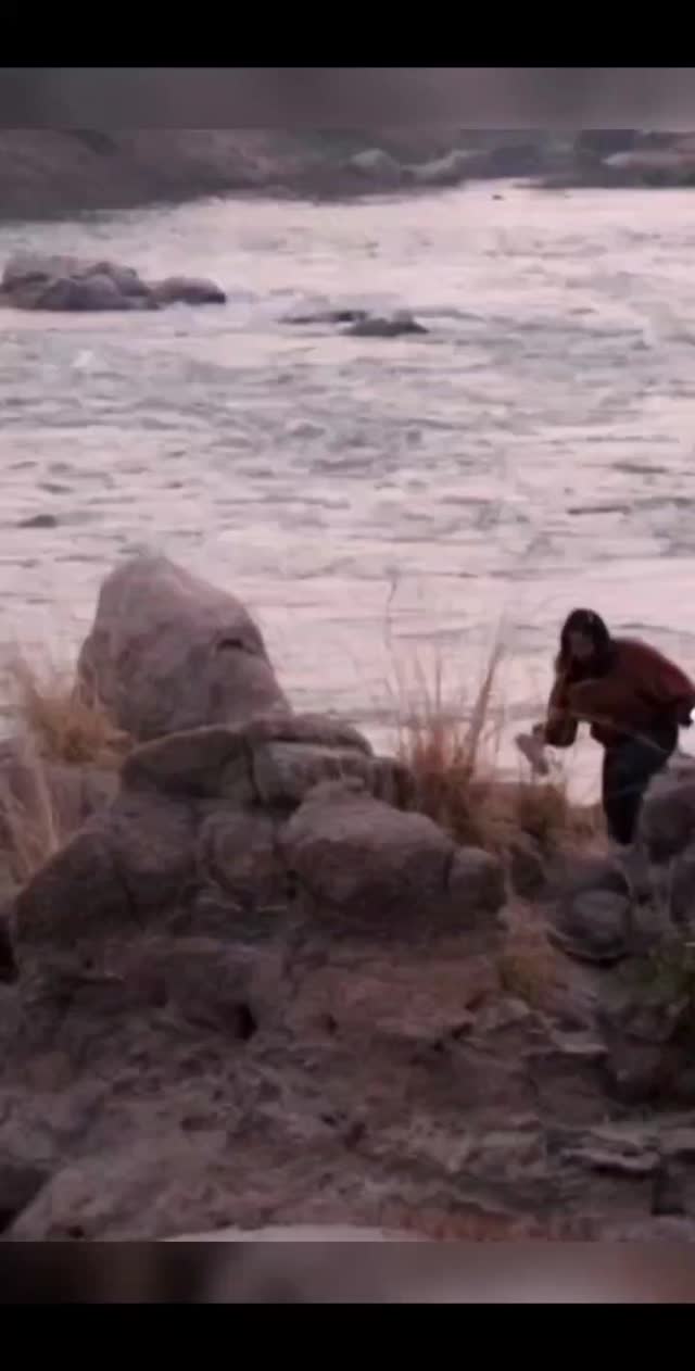 मुसाफिर हूँ मैं, काफ़िर नही...
📍Betwa River, Orchha
.
.
.
.
.
#myindia @makemytrip
@mptourism @thrillophilia @indian.travellers @natgeotravellerindia @natgeoindia @travellinginblood @travellingtravelgram @worlderlust @travelphotos_zone @travelpleasuredaily @paradise_traveler_ @madhyapradeshtourism @mpheartofindia @madhyapradesh_tourism @orchhamadhyapradesh @historical_orchha
#m #orchha #orchhapalace #orchhadiaries #madhyapradesh #madhyapradeshtourism #madhyapradeshdiaries #mp #mptourism #traveller #travelreels #r