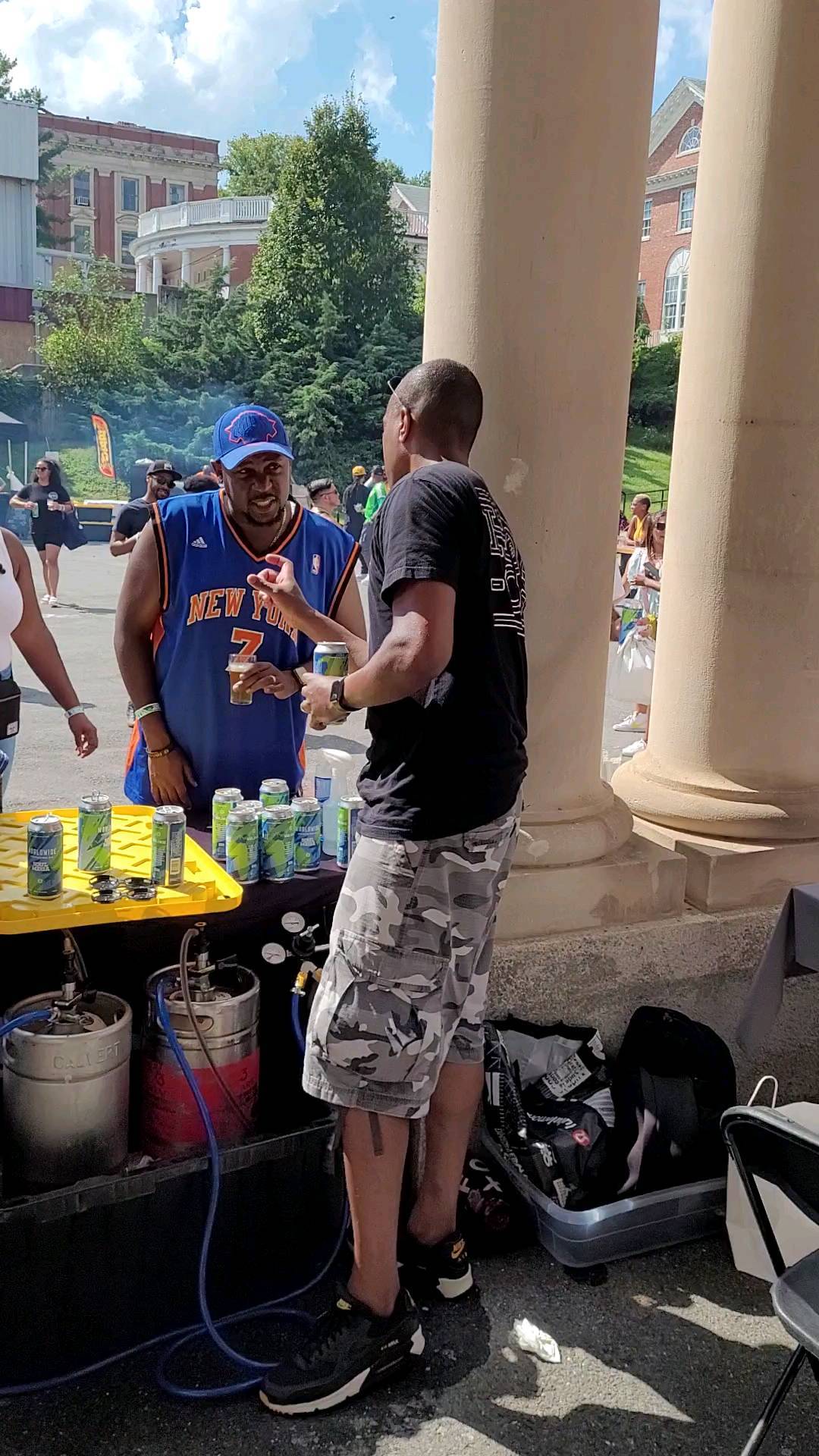 HAPPY MEGA FEST DAY!!! BIG SHOUT OUT TO OUR BROTHERS IN BEER @soulmegadc CELEBRATING THEIR 3 YEAR ANNIVERSARY! IT'S A BEAUTIFUL THING 🍻🍻