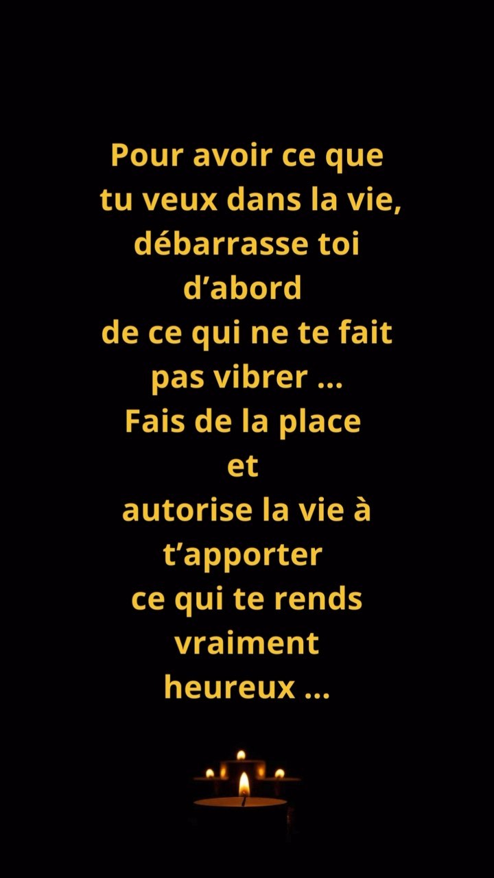 Lorsque quelque chose ou quelqu’un ne te fait plus vibrer, quand tu sens que tu n’es pas heureux ou pas à ta place alors laisse le …
Change, ose dire stop même si tu n’as rien derrière …
Se débarrasser de ce que tu ne veux plus et le premier pas vers ce qui te fera vibrer alors OSE !!!
La vie t’amènera ce qui te rend heureux uniquement si tu as le courage de lâcher ce qui ne t’épanouie pas car tu fais de la place pour autre chose de meilleur !
Alors autorise toi à choisir le bonheur pour toi !!!!
Tu en es capable alors fais toi confiance, écoute toi !!!!
Et n’oublie jamais que tu n’as qu’une vie …
🙏✨🥰
#lacherprise #vibre #vibrer #faireconfiance #confiance #confianceensoi #vie #change #changer #reelistagram #phrases #phrase #affirmations #affirmation #bestlife #meilleurvie #accompagnement