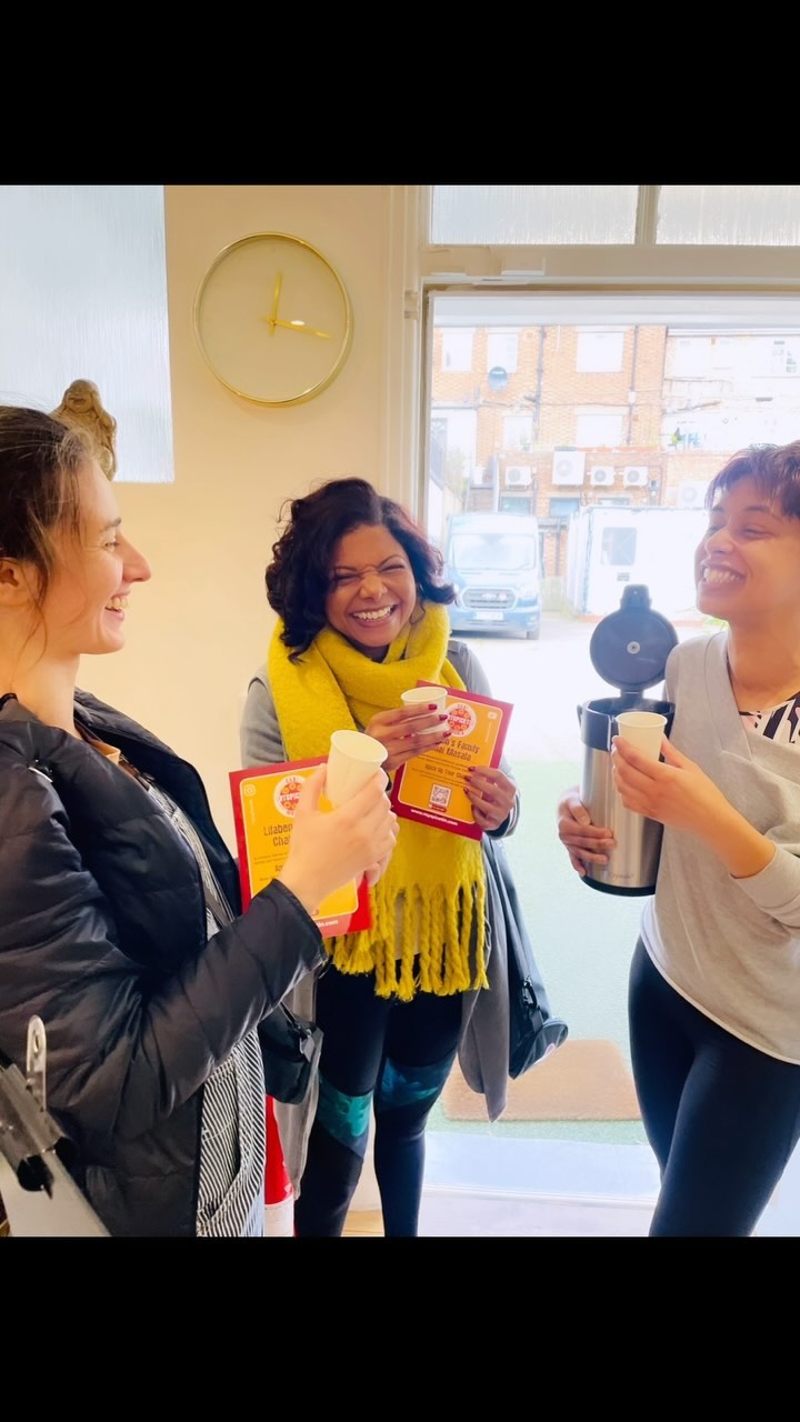 🫖 CHAI TASTING 🫖
.
Thank you Rak @my.spice.tin for coming & treating us to Chai this morning…it’s delicious 😋
.
.
.
#chai #chaitea #authentic #spices #spicedchai #chaimasala #authenticrecipe #tasting #chaitasting #garammasala #familyrecipe #