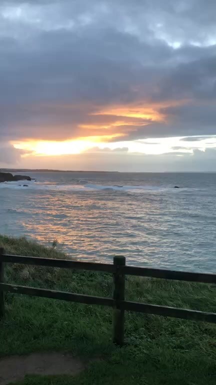 Bonne Année 🎊 Levée de Soleil sur 2024 #finisteresud #1erbaindelannee 💗💗💗