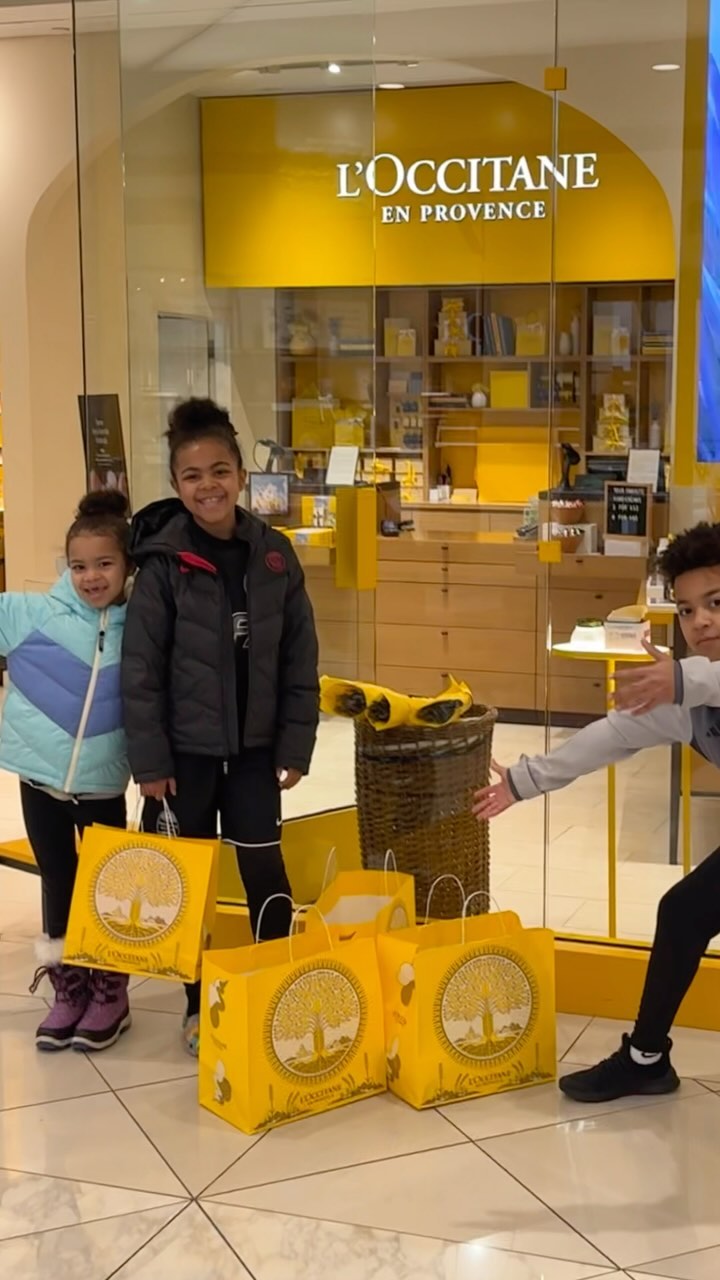 After practice today, I headed to @loccitane to receive an amazing donation of body and hand creams, shampoos and conditioners, as well as oils and soaps for the women who reside in the emergency shelters and temporary residences of @evasvillage. Eva’s Village provides care and support to individuals struggling with hunger, homelessness, substance use disorders and mental health issues. This is Project Beautiful’s second year supporting the clients of Eva’s Village and we are thrilled to continue this partnership and provide special treats to so many women! 🩷