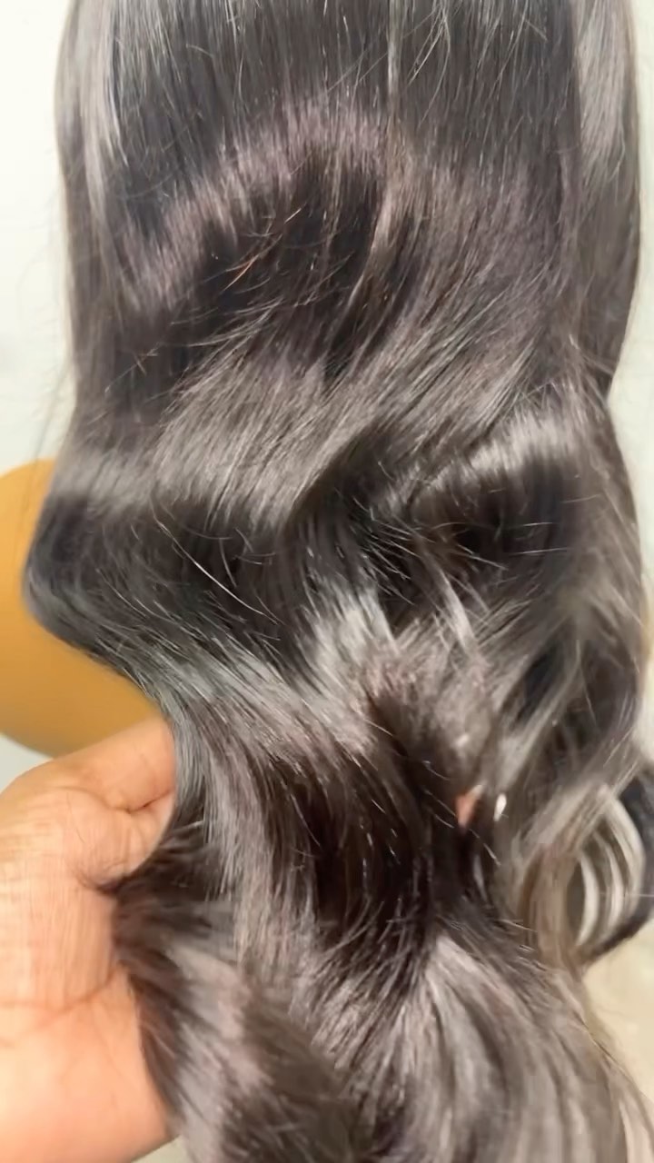 Details: PORSHA II “Play Wig”
-Glueless Machine Stitched Wig
-Medium Cap Fits Up to a 22.5 “ Circumference
-4x4 Swiss Lace Closure
-3 x 20 inch Bundles
-Natural Brown Blend - Ready to Wear
Upstagelifestyle.com
#brooklynhairstylist #queenshairstylist #longislandhairstylist #nychairstylist #nychairsupplier #longislandhairsupplier #wigsupplier