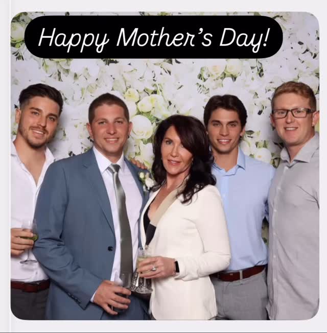 🌺Happy Mothers Day! 🌺
To EVERY MOM!
🐶Mom
🐈Mom
🐴Mom
👶StepMom
👼and to the Mommys that lost a child🕊️
Etc…
And especially to My Mom!
Forever grateful for the unconditional love and selflessness 💗