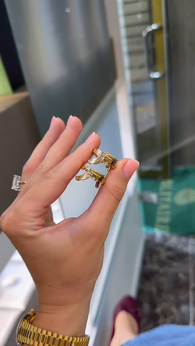 ‘Kalash’ Ring - Size made on the spot
Available in rose and yellow
#solitaireantwerp #menring #herenringen #mannenring