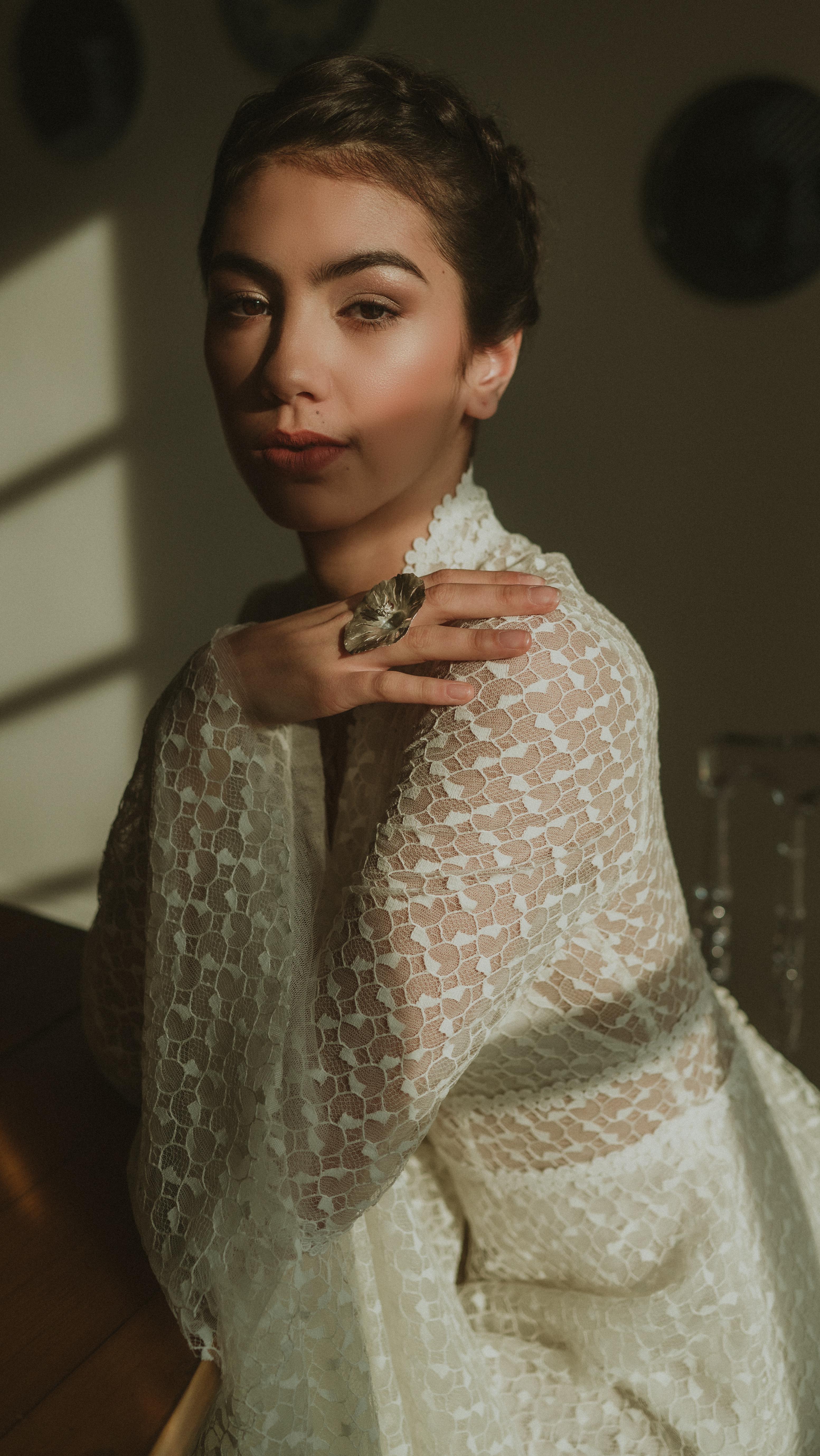 Bridal Photoshoot
This beauty @karla_srm
Amazing wedding team
Photographer: @clairewisephotography
Dress: @valeriebruneaucreatrice
Flowers: @nella.fleurs
Makeup: @redmermaidmua
Jewellery: @esty_grossman_jewelry
Hairstylist: @look.at.me.2011
Location: @leffrontee06
#bridetobe #brideandgroom #bridedress #robedemariee #photographedemariage #mariage2023 #mariage2024 #photographenice #frenchweddingphotographer #weddingphotography
