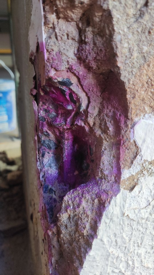 O ensaio de carbonatação consiste na visualização da alteração do pH do concreto de cobrimento, o que é possível pela aspersão de um indicador de pH
.
#engenhariacivil