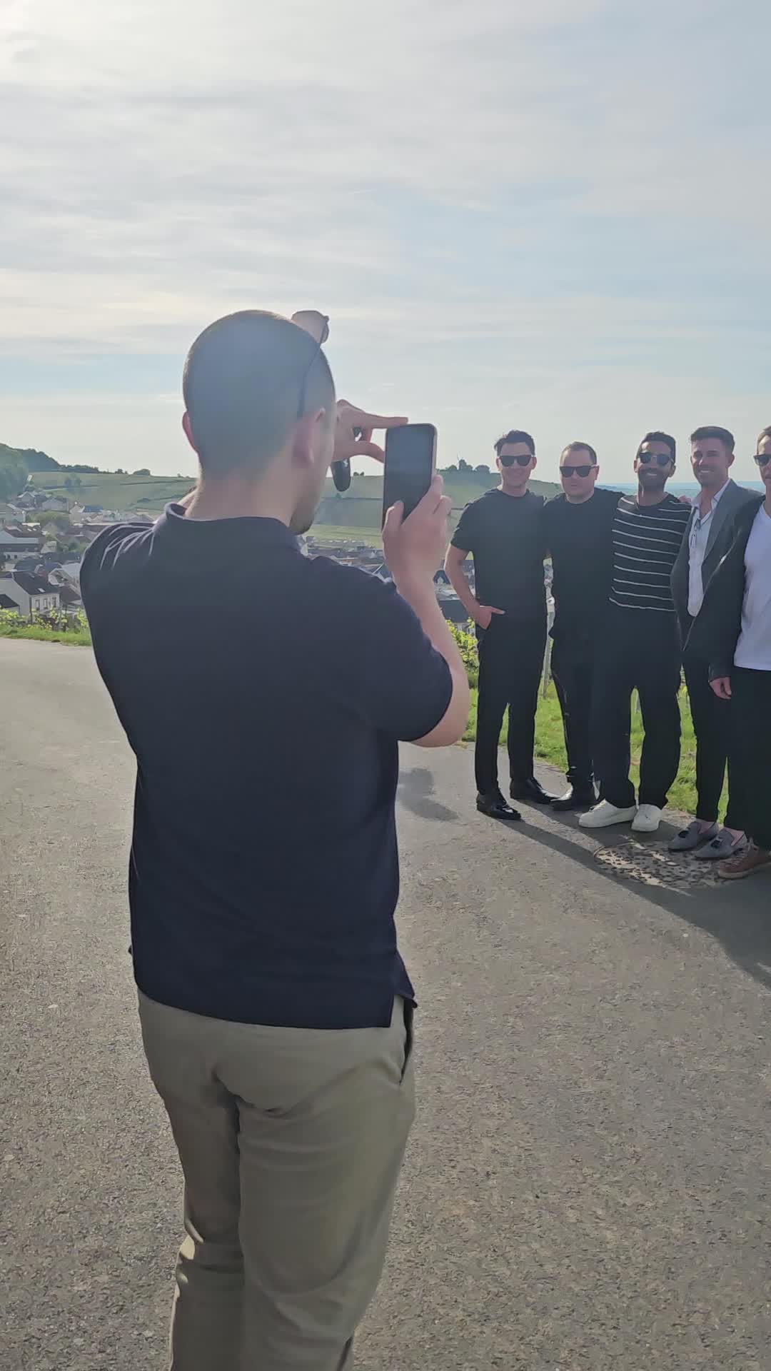 Come with your friends in Champagne !
#toursinchampagne
#tourwithlocals
#besttours #winetours #champagne #champagneexperience 
#champagnelover #champagnelovers
#champagneaddict #champagne
#private #privatexperience #honeymoon #champagnesecret #champagnemoments #champagneprivateexperience #luxurychampagne #finechampagne #champagneguide #champagnelife  #champagnetasting #winelover #winelovers #winetasting  #wineblogger #winedestination #winetravel #winetraveler
#thechampagnewineclub #champagneluxurytrip