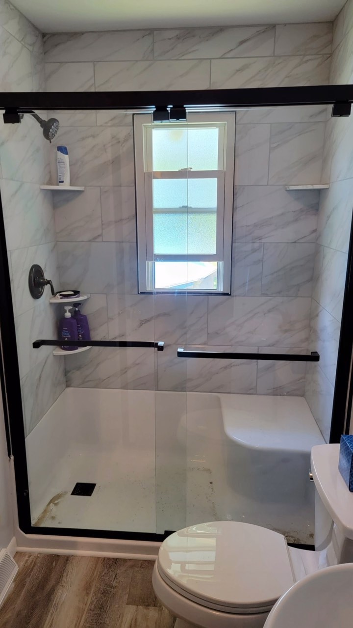 Who doesn’t love a good bathroom renovation?
Ready for a free estimate for your own? Give us a call.