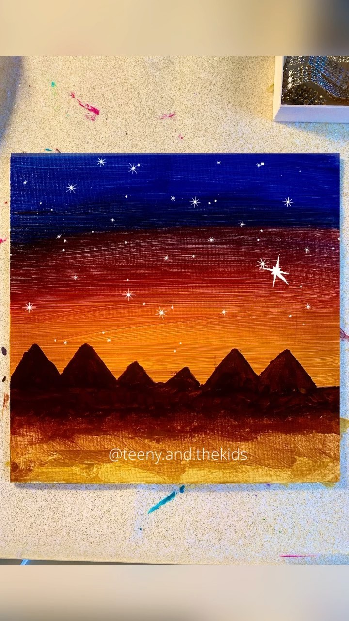 𝓟𝓨𝓡𝓐𝓜𝓘𝓓𝓢 ✨
Finally put this little canvas to use! 🖼️
We painted a sunset on it a couple of years ago and tidied it away… And forgot all about it 😄🌅
It popped out while looking for an activity idea - “Ooh! Might lend itself well to a pyramid scene!” I said.
Mini artist took over 👧🏻 stencilling triangles and painting them. 👌🏻
We used burnt umber, burnt sienna and yellow ochre - colours I discovered in my teens. 🤎🧡💛 Never too soon to learn about colours! 🤩
A silhouette doesn’t have to be black to give a nice effect ☺️
Think you might have a go? Let us know! 🤩
#ancientegypt #egypt #pyramids #pyramidart #ancienthistory #schoolproject #homecrafts #craftsforkids #artforkids #learningthroughart #learningthroughplay #historyforkids #history #basteln #egyptcrafts #manualidadreciclaje #recyclemeplay #manualidades #artistmum #craftymom #artykraftyplay
