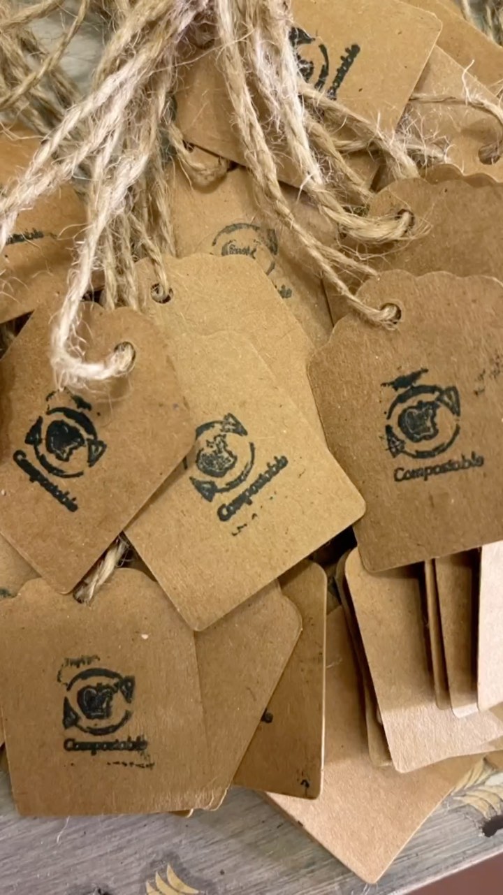 Every single bit of Butter Bits’ packaging is COMPOSTABLE!
Everything is made from paper and biodegrades super easy.
Poof! Packaging? What packaging?