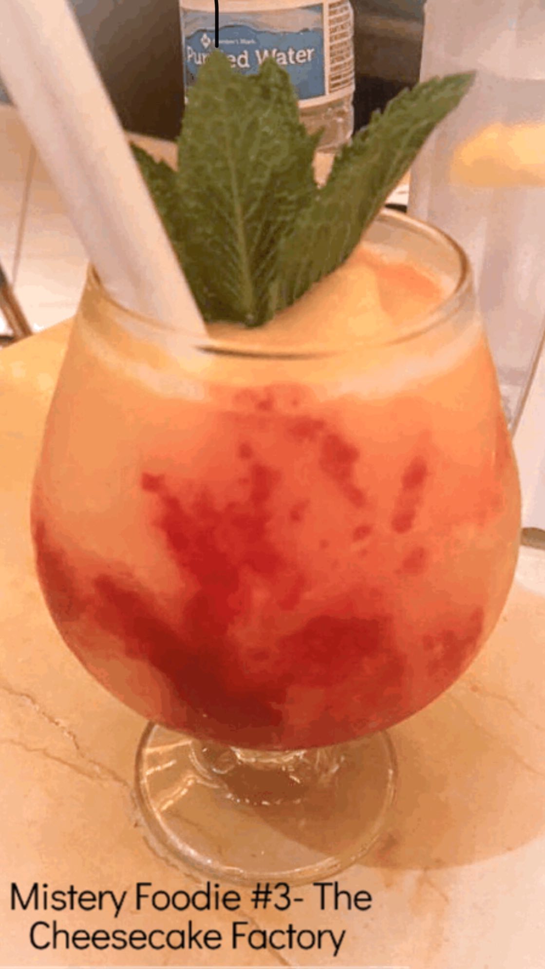 Mistery FOODIE #3
Lugar visitado: The Chessecake Factory, Plaza Las Américas.
Calificación: 86%.
Lo prometido es deuda, #misteryfoodie en un restaurante NO local. Gracias por compartir esta visita conmigo en las historias y adivinar (muchos lo hicieron) que lugar iba a visitar.
Esta visita no obtuvo un 100%, por la demora de las bebidas y el postre, de todos modos como ya he mencionado siempre es un placer visitar el restaurante. Entra al LINK en la BIO, para que leas el artículo completo.
Quiero leerlos, ¿Cuánto tiempo consideras razonable para la espera de una bebida?
.
.
#untraguitolight #misteryfoodie3 #thechessecakefactory #chessecakefactorypr #periodistagastronómica #gastronomíaenpuertorico #foodblog #foodblogger #foodcontentcreator #embarrapr