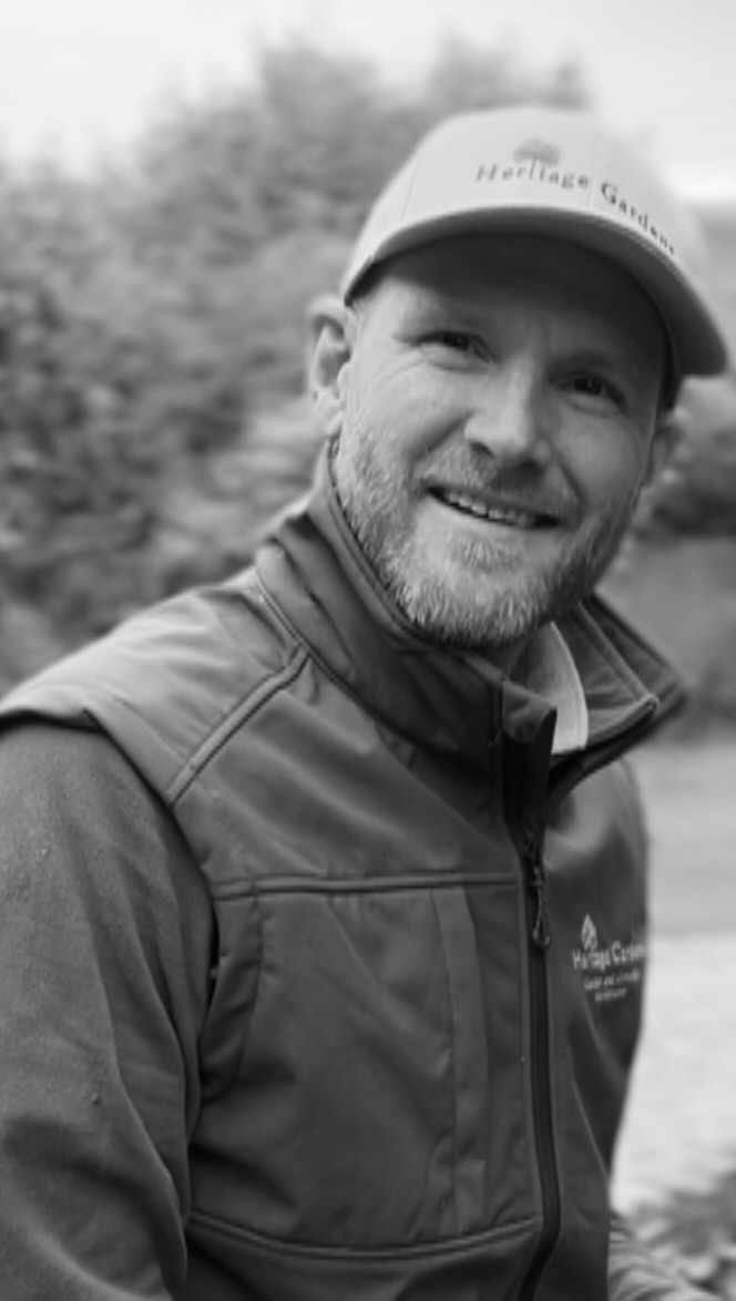 Perfect morning for a refreshing walk by the sea in Clevedon to clear out the cobwebs!!!
#coastalwalk
#clevedon
#outdoorlife
#gardenlife
#somerset
#gardenersofinstagram
#professionalgardener