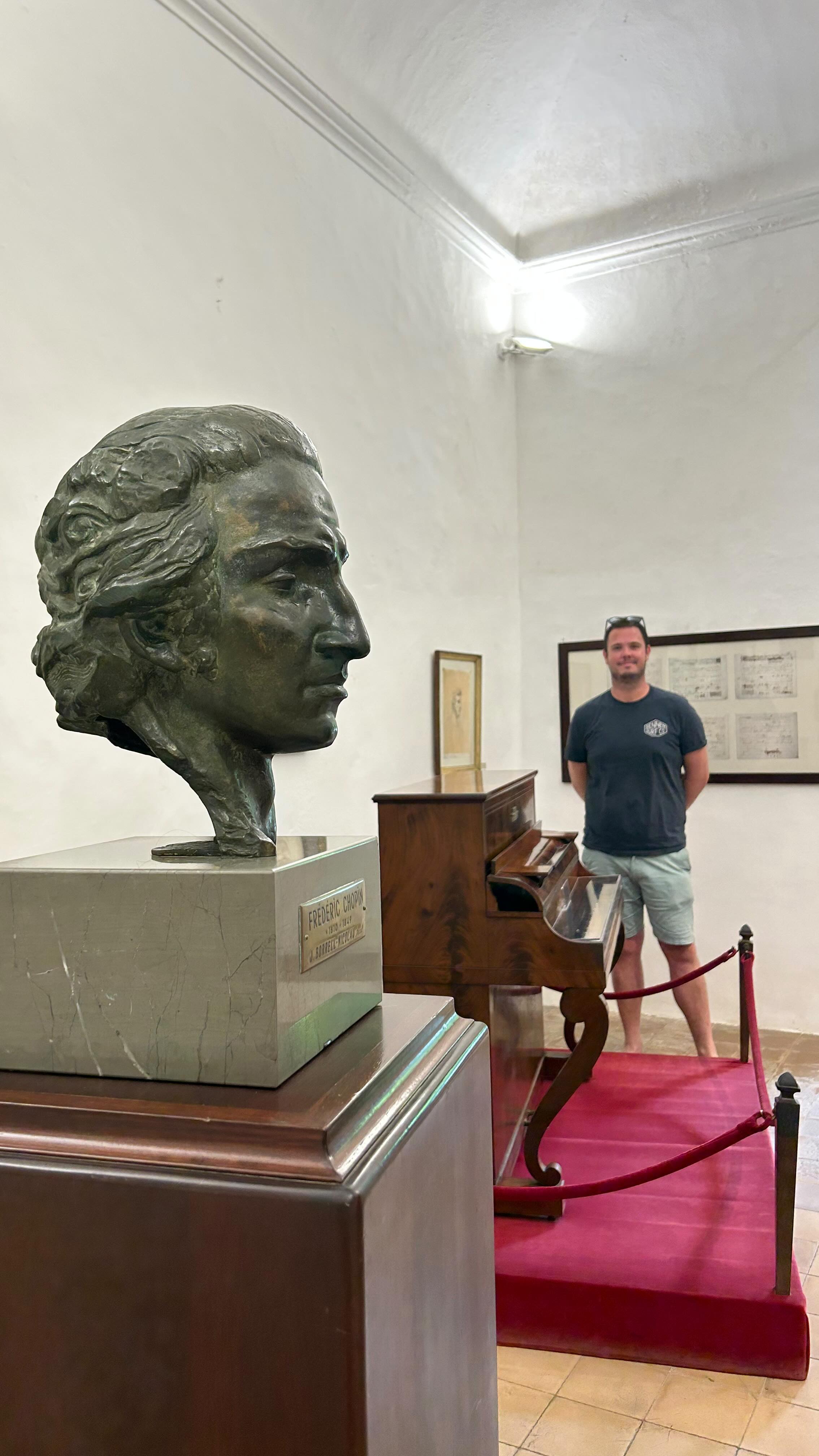 🙌🏻 Things I’m grateful for in 2023…
1. Hearing my music aired on film and TV shows in the USA, Canada, Japan, Germany, Romania and Portugal. A big thanks to all of my fantastic publishers and teams at Universal Production Music, Ninja Tune Production Music, Cavendish and WotNot for all of the hard work in promoting and publishing my work.
2. Successes of films I’ve scored: Foresight, directed by David Yorke, featured on the Leicester Square IMAX at Fright Fest, and at Encounters Film Festival in the Watershed Cinema. BARNSTORM, directed by James Owen, featured at the London Independent Film Festival at Genesis Cinema.
3. Two of my young piano students achieved scholarships at KGS (Kingston Grammar School) and Ibstock.
4. Working as Composer / Sound Designer on the wonderful theatre production of Kissed By A Flame at The Pleasance, directed by James Ball and written by Simon Perrett.
5. My family of 50+ piano, guitar, music production, composition and music theory students, who have achieved an incredible amount of very special things this year. There have been many notable performances and grade examinations passed with Distinction results. A huge well done and massive thank you to you all for all of your hard work!
6. I completed my first ever album - a big milestone for me as I had never found the faith to write a complete album to date. Release and publication details to come early next year.
7. I made the pilgrimage to the Chopin Museum in Valledemossa Majorca to see the piano which Chopin spent time writing some of his most important works on c.1838
8. I had a wonderful week sitting by the pool of my dream home in Uzes, France.
9. Spent some very relaxing and reflective time in Cornwall
@universalproductionmusicuk @ninjatuneproductionmusic @cavendish_hq @wotnotmusic @davidyorkefilms @frightfestuk @encounterssff @w_shed @jamesowen_arthrofilm @londoniff @genesiscinema @thepleasance @jamescallasball #universalproductionmusic #wotnotmusiclibrary #cavendishmusic #ninjatune #composer #londoncomposer #musictutor #musicscholarships #imaxleicestersquare #filmcomposer #pianotutor #musician #encountersfilmfestival #freightfest #watershedcinema