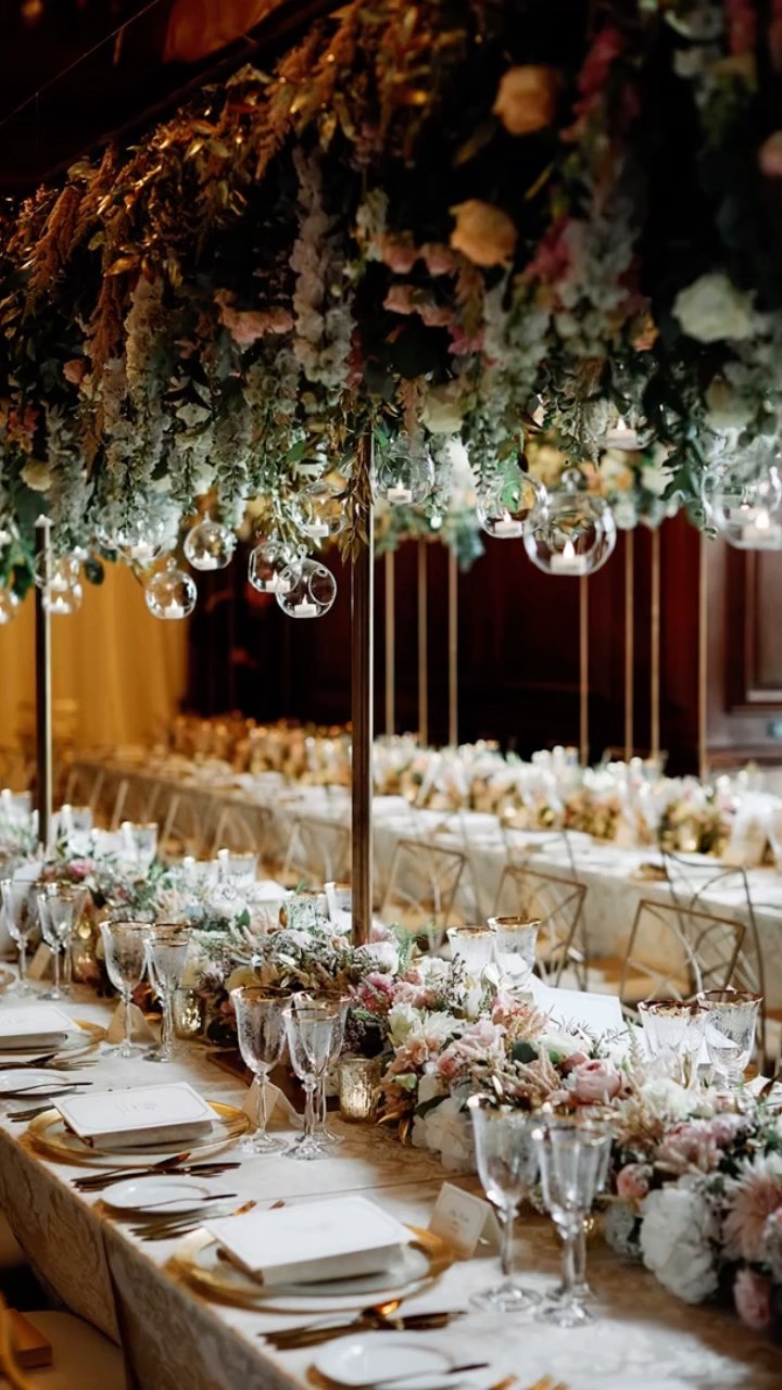 What’s my wedding style? I’d describe it as elegant but with a good dose of soul. And flowers! I love flowers, I think they belong at a wedding. They transform the aesthetic and they bring so much joy to everyone who sees them. Someone once asked me whether I think it’s a waste to spend money on something that gets thrown away. I totally disagree! We invest time and money into the food, the drinks - and these things are consumed - but, people remember them and it’s the same with the flowers. My past clients always tell me that their guests still talk about the flowers from their weddings! There are so many people to credit from all these wedding images and if I’ve forgotten to credit you, please message and shout at me!
.
.
@joeshortphoto @thecurries.co @mikiphotography @lucy_davenport @ericronaldphoto @mandjphotos @imogenxiana @modernvintageweddings @emmasoulsbyflowers @wildaboutflower @allforlovelondon @jennibloomflowers @marthaandthemeadow @somerleyweddings_events @homehouselondon @rsaweddings @lovehairbylou @melkmakeup @pandamakeup @wedhead_london @dpmarquees @10castlestreet @just_4_linen
.
.
#weddingsby #weddingsbyjennahewitt #weddingstyle #elegantwedding #weddingplanner #ukweddingplanner #lovemyjob #lovemywork #beauty #joy #love #weddinginspo #weddinginspiration #eventplanner #partyplanner #eventdesigner