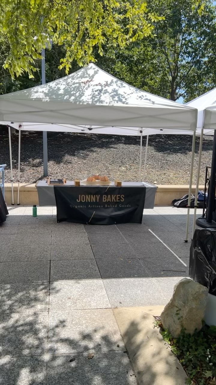 Out at City Hall on this beautiful morning from 11-2pm. Swing through on your lunch break and grab a loaf before we sell out!