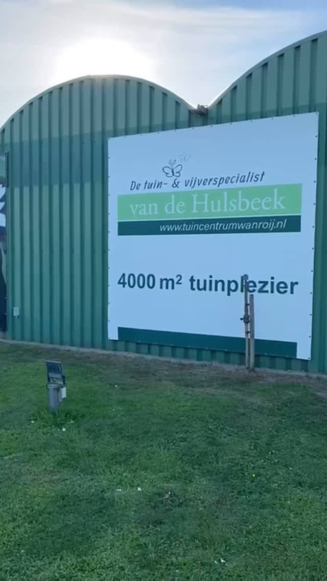 Lever ook uw bak- en frietuurvet in voor Muziekvereniging St Jan! Dit kan bij de infobalie van Tuincentrum van de Hulsbeek. Van maandag t/m zaterdag tussen 9:00 en 17:30! 📍Oosteind 1, Wanroij