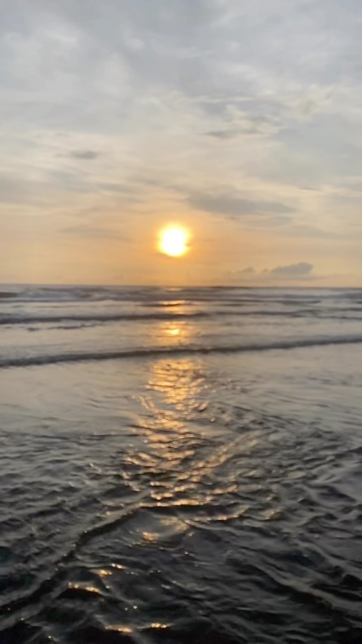 Day:2 Exploring the beaches of Goa
📍 Calangute Beach
📍 Vagator Beach
📍 Tibetan Market
#goa #triptogoa #g #northgoa #southgoa #reels #reeling #beaches #vagator #calangutebeach #goareels #tibetanmarket #a #travelvlog #minivlog