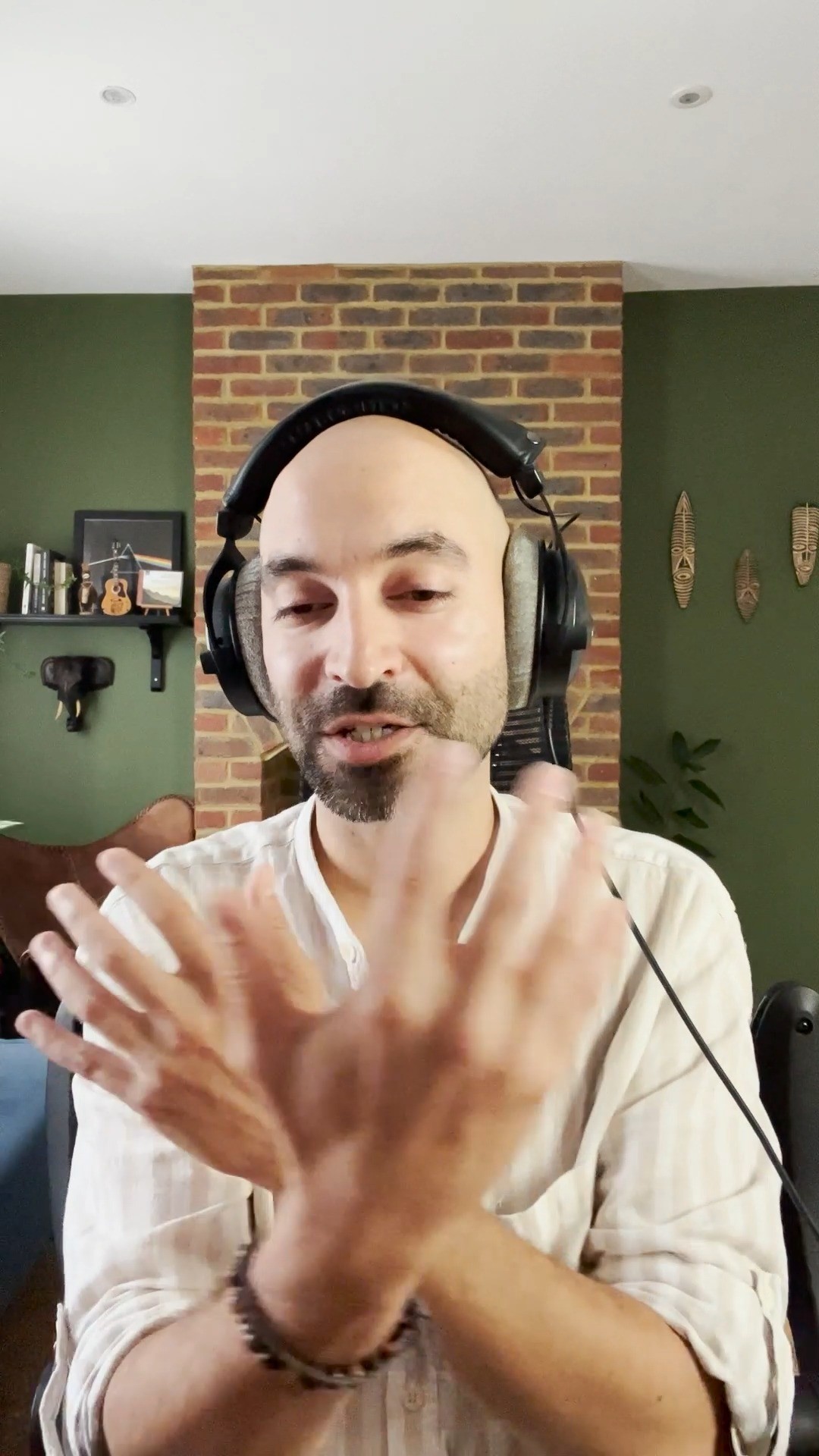 Tuscany Scenes by @renaudcg is finally out! Listen today!