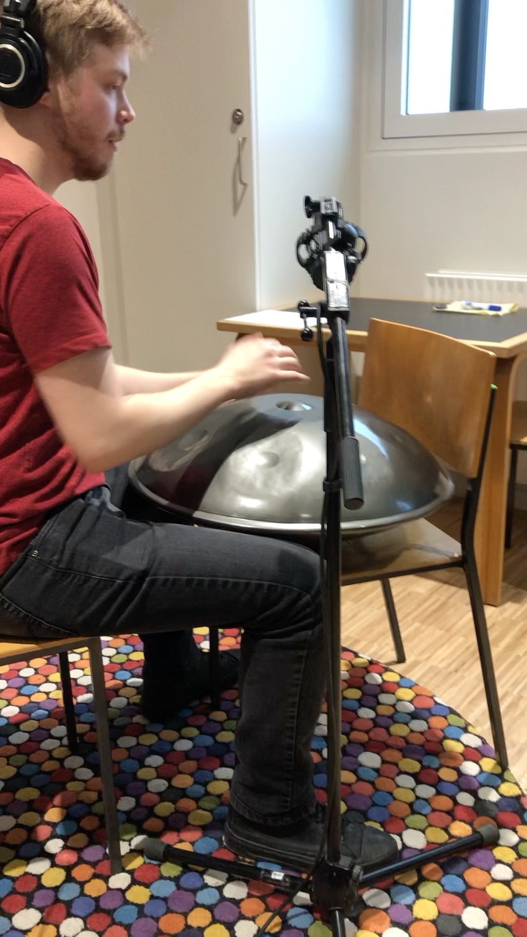 Recorded hangdrum, djembe, bongo, gong and crotales yesterday with @toby_havskov_drums for @lukasdamgaard ‘s animated short film ‘Nærvær’ (‘Stay’).
Deadline in the end of this month and I still need choir and clarinet.
The score is also featuring @mikkelhessimponderabilia on drums.
I have worked alot with improvisation and tons of acoustic instruments to make the music feel alive and ground it in the handdrawn charming 2D-animated world.
#animation #music #filmmusic #filmmusiccomposer #filmscoring #hangdrum #percussion #creativeprocess