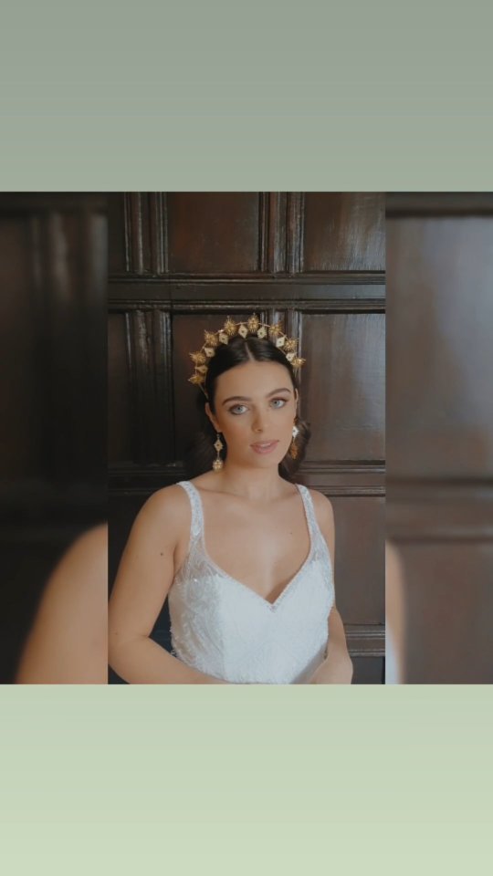 S N E A K - P E E K 🤭 behind the scenes! My new collection will be out soon!!! Yes yes yes. I've been busy designing lots of fabulous crowns for my boho brides and vintage queens. ENJOY a little preview.
My fabulous team:
.
@jodiemakeupuk
@rosiewoodsphoto
@cherish_bridal_northwich
@flixton_house
@eleonoracan
@natashaestdale
.
.
.
#bride #bridalstyle #bridetobe #bridalaccessories #love #loveweddings #celestial #bridalheadpiece #bridalhairstyle #weddingplanning #bridegoals #weddinghairstyle #weddingheadpiece #weddingdress #wedding #weddinggoals #weddingcrown #bridalcrown #weddinginspiration #starwedding #bohobridal #bohobride #weddingmakeup #bridalmakeup #bridalhair #wedinspo #weddingstyle #rusticwedding #bohowedding #celestialwedding