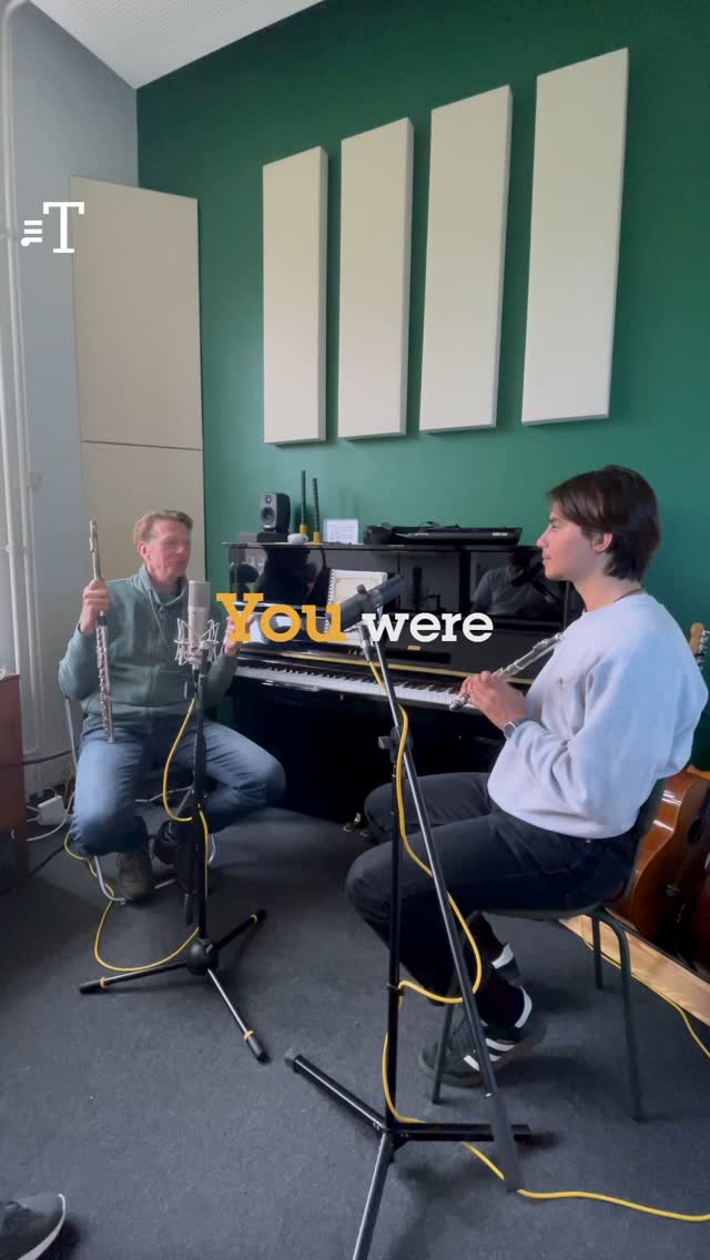 Weāve got a special treat for you!
@hanlitz_on_flute sat down with his student Sean ā one half of the electronic duo @dhn.music ā for a deep and inspiring conversation about all things flute: their musical inspirations, favorite exercises, Hanās unique teaching style, and Seanās personal learning journey.
Comment āmore šŖā if you want us to release more excerpts from this long video