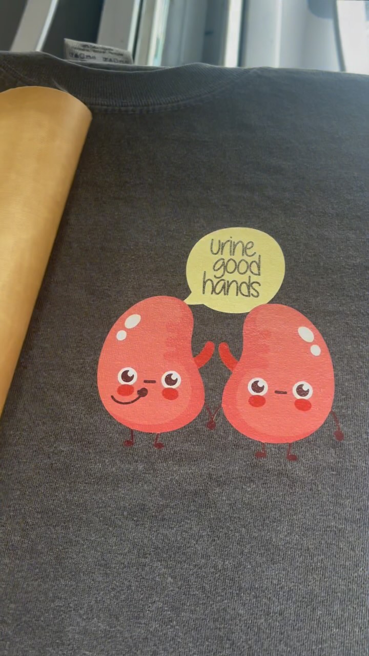 Aren’t these the cutest organ t-shirts you have ever seen 🥹 comment below which one is your fave! ❤️
Shout to my little helper for helping me peel off the plastic out of the shirts.
#nursetees #organtshirt #nursescrubs #nursecomfort #smallbusiness #nurseentrepreneur