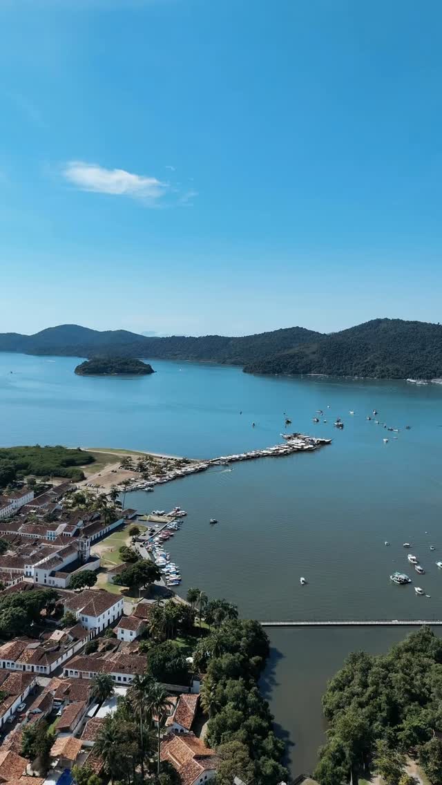 Entre o charme colonial da Pousada do Príncipe e os sabores autênticos do Restaurante Peró, Paraty revela sua essência: tradição, conforto e uma gastronomia que encanta todos os sentidos.
#Paraty #PousadaDoPríncipe #RestaurantePeró #ExperiênciaÚnica
