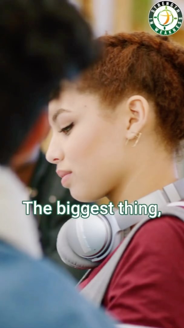 Share with people in your life what Jesus has done for you and they will see what he will do for them. 🙏
https://homefromhome.buzzsprout.com/
#strengthinweakness #christianlife #jesussaves #christianpodcast