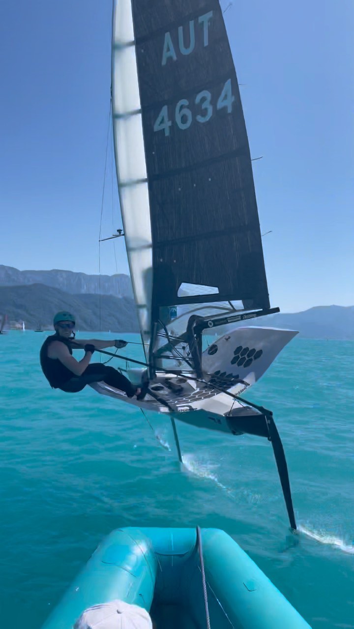 #attersee #austrianmothclass #mothsailing #foiling #camarowatersports #roblineropes #ropesexpert