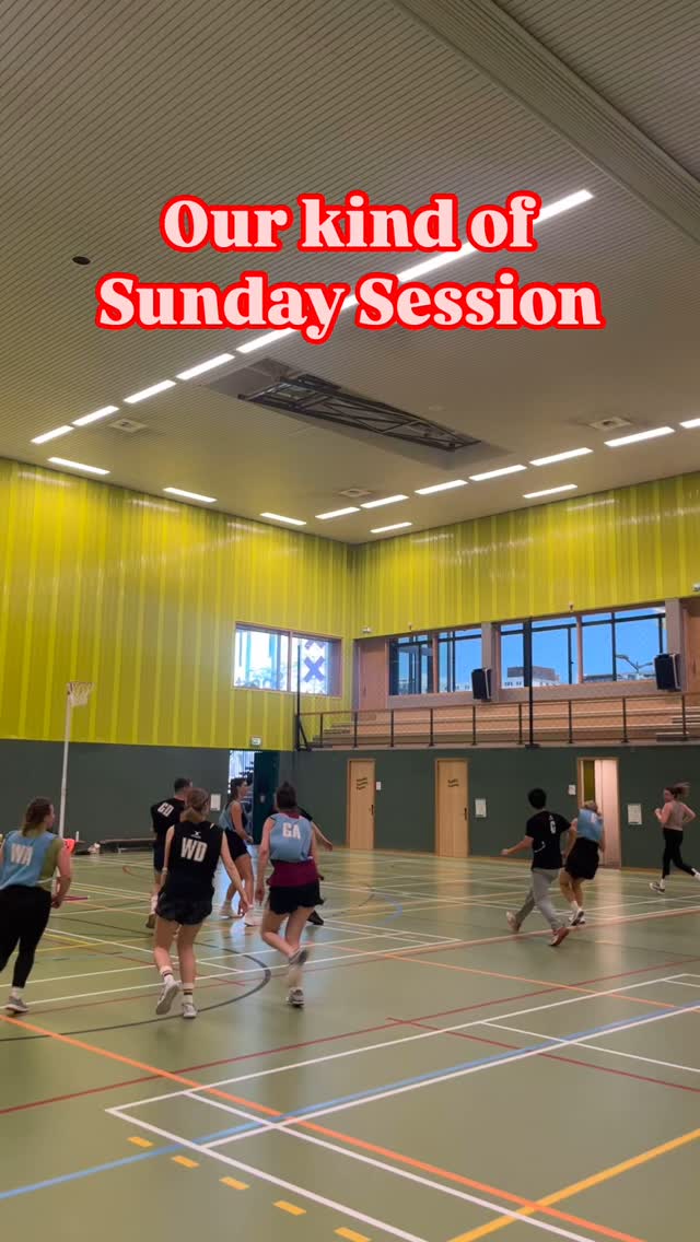 Such a great session this morning ☀️ Not many Sundays left for the year so make sure you check the training calendar and register to come along 🏐 #netball #netballnetherlands #mixednetball #amsterdam