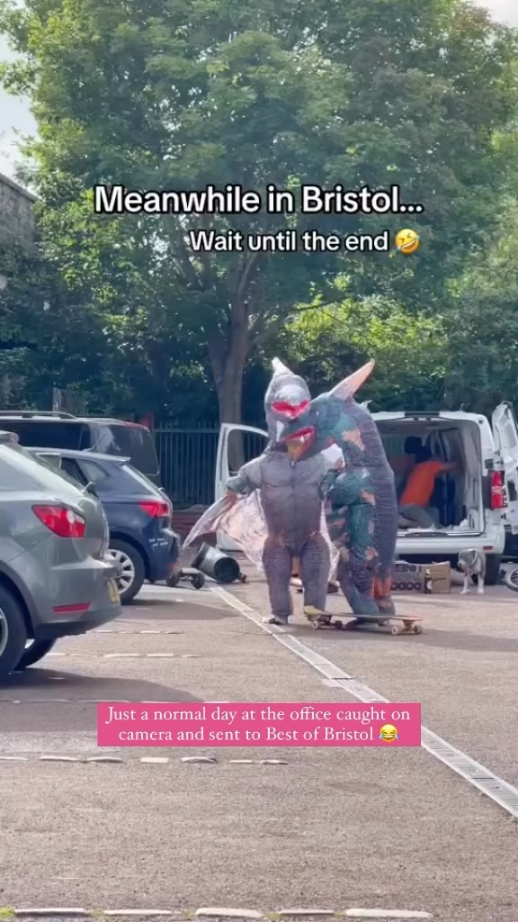 Spotted: the longboarding dinos 🦕 were released into the wild again! But this time they were filmed by a passer by and appeared on the @bestofbristol instead of breaking into the shop 😂
Where should they make an appearance next?! 🦖